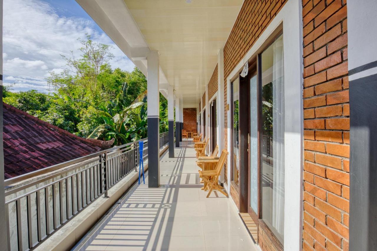 Dyou Villa Batununggul Exterior photo